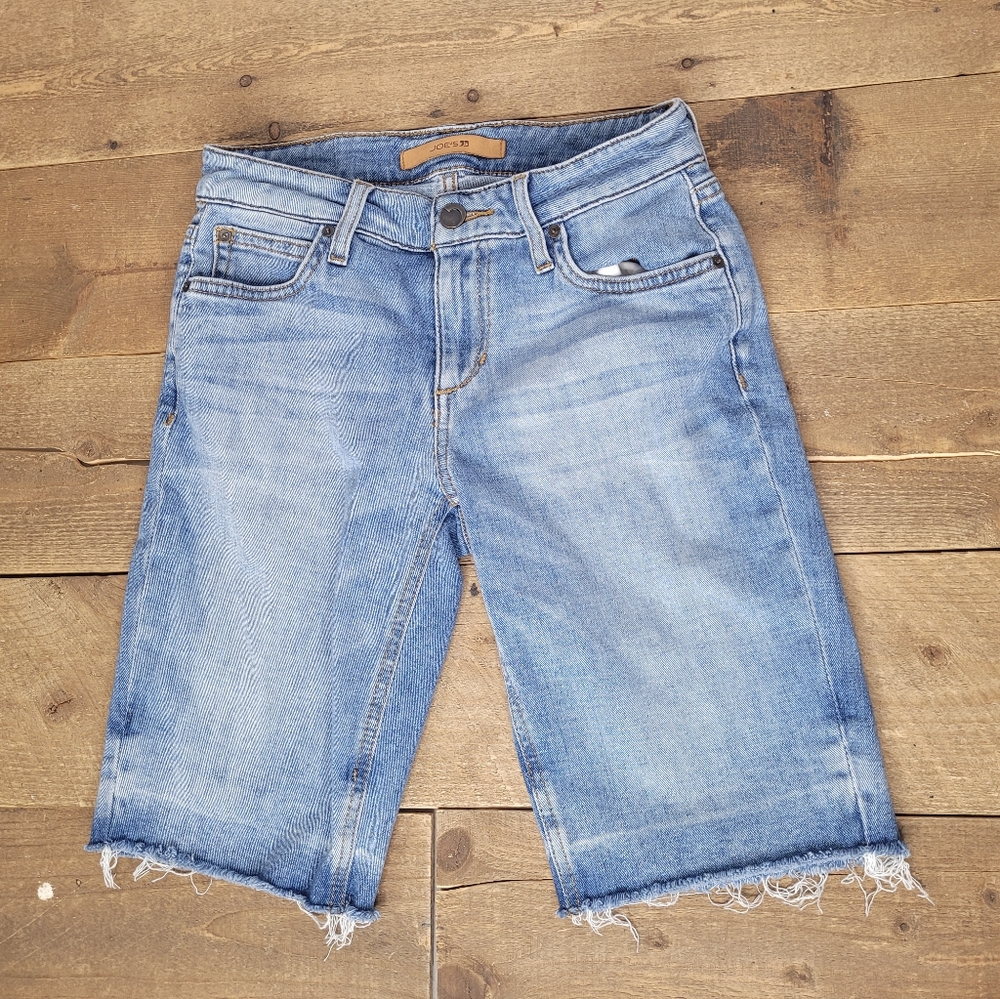 JOE'S THE Finn Bermuda Shorts